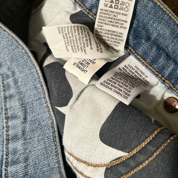Lucky Brand Sweet Straight Jeans Sz 10 (32x31) - Picture 5 of 8